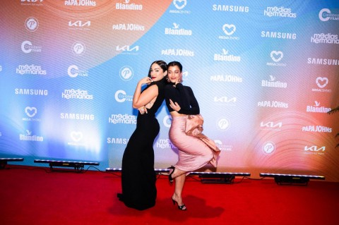 MEDIAS HERMANAS llega a USA este viernes 30 de enero