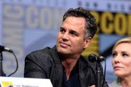 Mark Ruffalo cambia a Hulk por el Vaticano en su nueva pel&iacute;cula &ldquo;Santo Subito!&rdquo;
